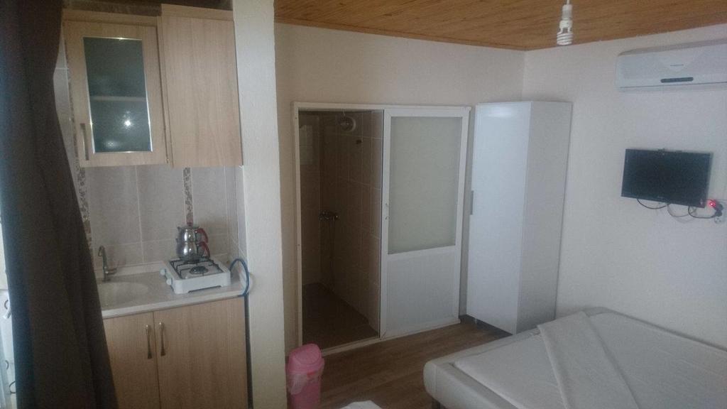 Erkin Apart Hotel Karsiyaka  Extérieur photo